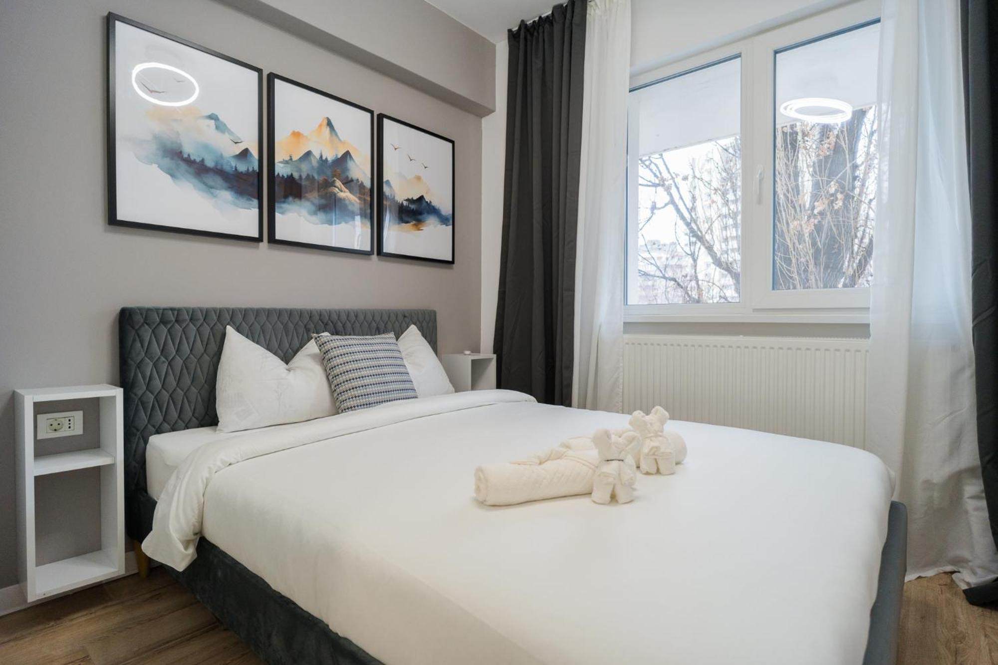 Elegant Gem Victoriei Avenue Apartment Bukares Bagian luar foto